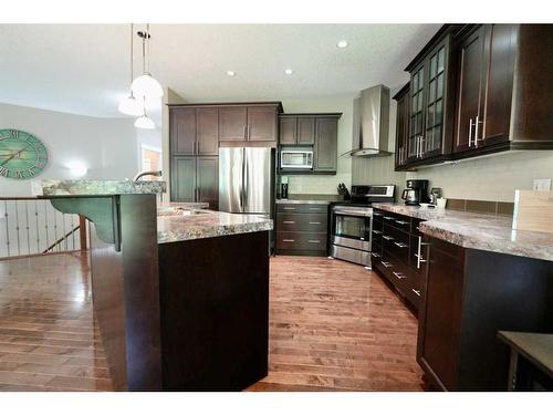 844007 Range Road 222, Rural Northern Lights, County Of, AB - Indoor Photo Showing Kitchen With Upgraded Kitchen