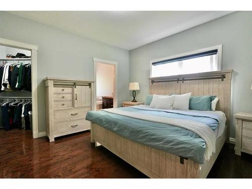 844007 Range Road 222, Rural Northern Lights, County Of, AB - Indoor Photo Showing Bedroom