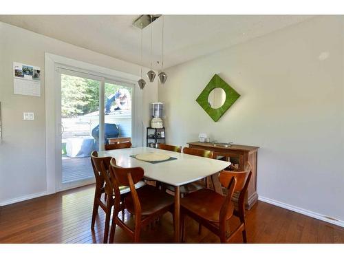 11513 103 Street, Peace River, AB - Indoor Photo Showing Dining Room