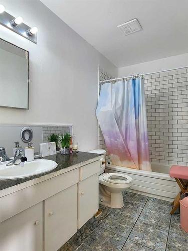 30 97Ave, Grande Cache, AB - Indoor Photo Showing Bathroom