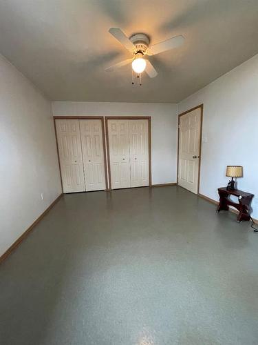 26-1St Avenue Sw, Joussard, AB - Indoor Photo Showing Other Room