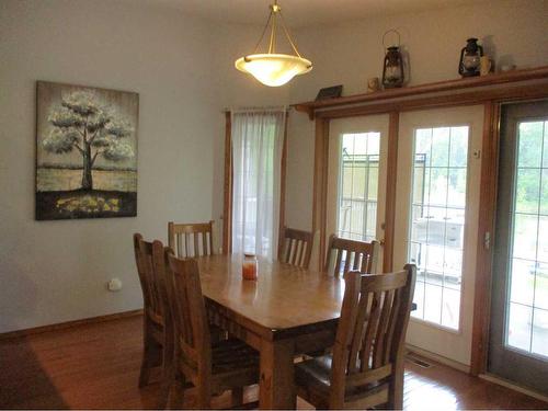 220037-692 Road East, Rural Northern Lights, County Of, AB - Indoor Photo Showing Dining Room