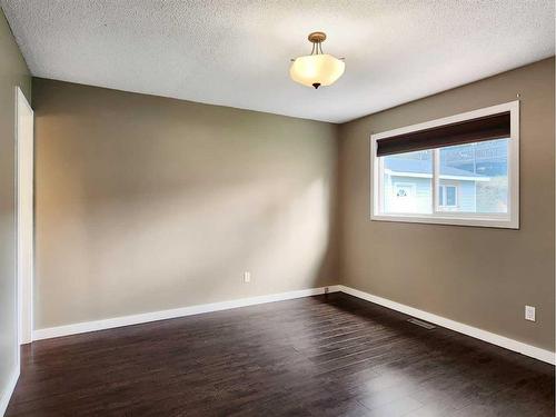11013 Swann Drive, Grande Cache, AB - Indoor Photo Showing Other Room