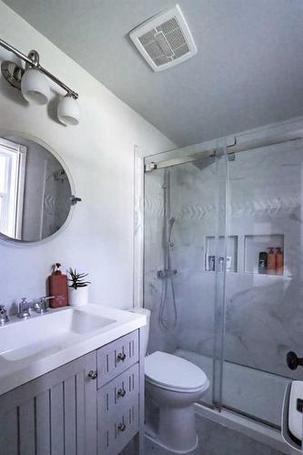 850037 Highway 743, Rural Northern Lights, County Of, AB - Indoor Photo Showing Bathroom