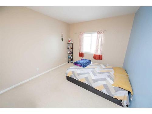 201E-8640 103 Avenue, Grande Prairie, AB - Indoor Photo Showing Bedroom