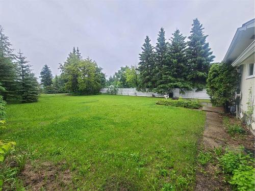 5435 51 Street, Berwyn, AB - Outdoor