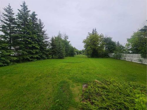 5435 51 Street, Berwyn, AB - Outdoor