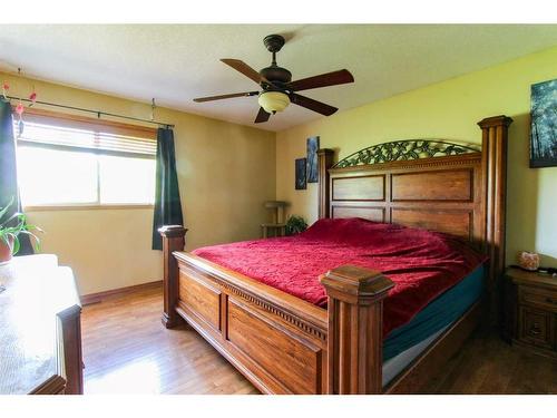 8133 106A Street, Grande Prairie, AB - Indoor Photo Showing Bedroom
