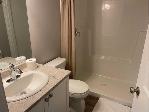 5408 46 Avenue, Rycroft, AB - Indoor Photo Showing Bathroom