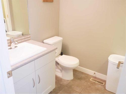 10606 128 Avenue, Grande Prairie, AB - Indoor Photo Showing Bathroom