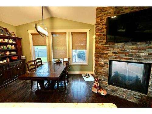 10632 85 Street, Peace River, AB - Indoor Photo Showing Dining Room