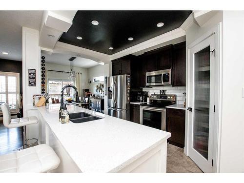 8918 94 Avenue, Grande Prairie, AB - Indoor Photo Showing Kitchen With Stainless Steel Kitchen With Double Sink With Upgraded Kitchen