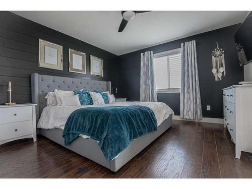 8918 94 Avenue, Grande Prairie, AB - Indoor Photo Showing Bedroom