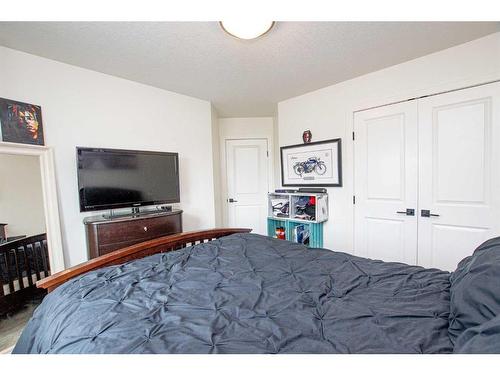 8918 94 Avenue, Grande Prairie, AB - Indoor Photo Showing Bedroom