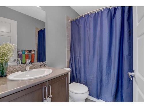 10222 87 Street, Grande Prairie, AB - Indoor Photo Showing Bathroom