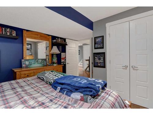 10222 87 Street, Grande Prairie, AB - Indoor Photo Showing Bedroom