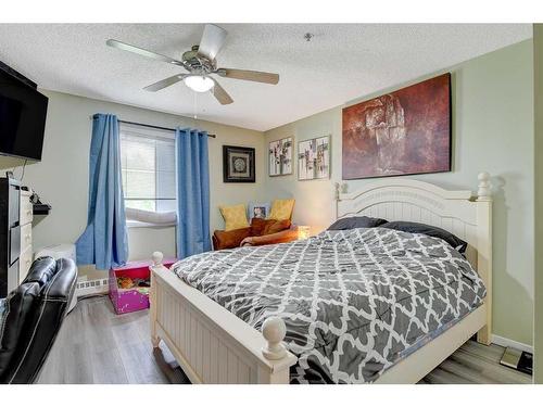 207-10405 99 Avenue, Grande Prairie, AB - Indoor Photo Showing Bedroom