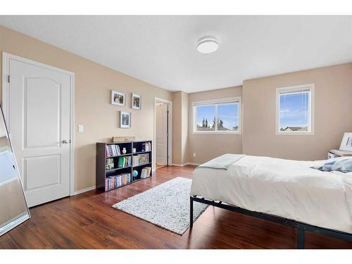 117 Pinnacle Avenue, Grande Prairie, AB - Indoor Photo Showing Bedroom