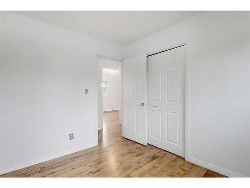 11802 96 Street, Grande Prairie, AB - Indoor Photo Showing Other Room
