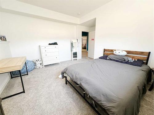 10438 152A Avenue, Rural Grande Prairie No. 1, County Of, AB - Indoor Photo Showing Bedroom