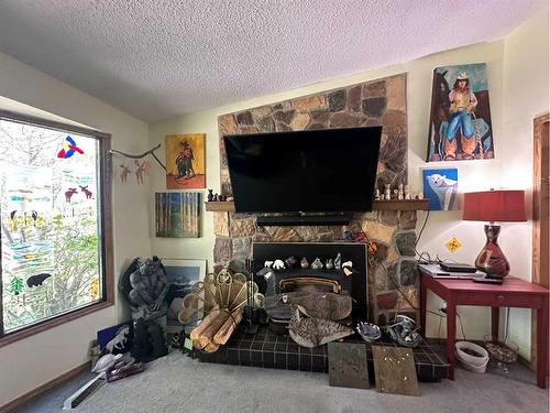 4901 53 Avenue, Berwyn, AB - Indoor