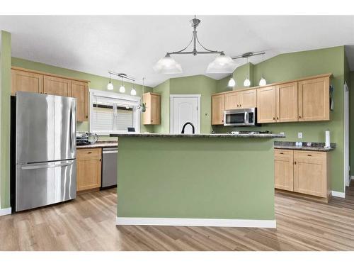 8812 85 Avenue, Grande Prairie, AB - Indoor Photo Showing Kitchen