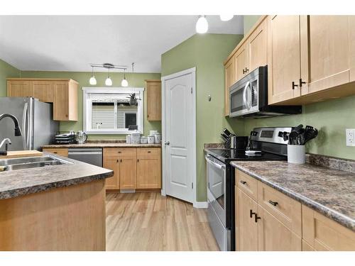 8812 85 Avenue, Grande Prairie, AB - Indoor Photo Showing Kitchen With Double Sink
