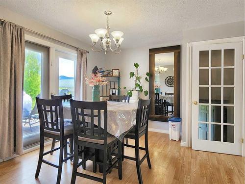 9817 102 Street, Grande Cache, AB - Indoor Photo Showing Dining Room