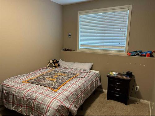 9045 131 Avenue, Grande Prairie, AB - Indoor Photo Showing Bedroom