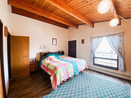 4431 45A Avenue, Rycroft, AB - Indoor Photo Showing Bedroom