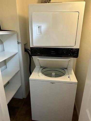 10036 107 Avenue, Grande Prairie, AB - Indoor Photo Showing Laundry Room
