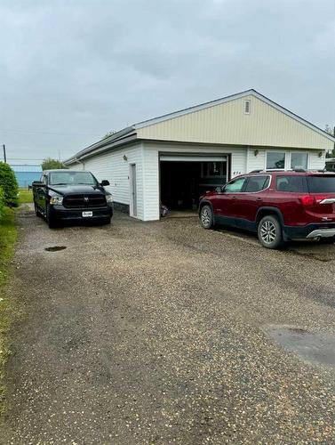 436 1St Street S.W.T0H 1M0, Falher, AB - Outdoor