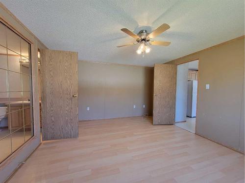 517 Kimble Street, Rural Grande Prairie No. 1, County Of, AB - Indoor Photo Showing Other Room