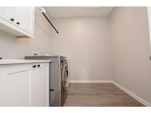 14823 102A Street, Rural Grande Prairie No. 1, County Of, AB - Indoor Photo Showing Laundry Room