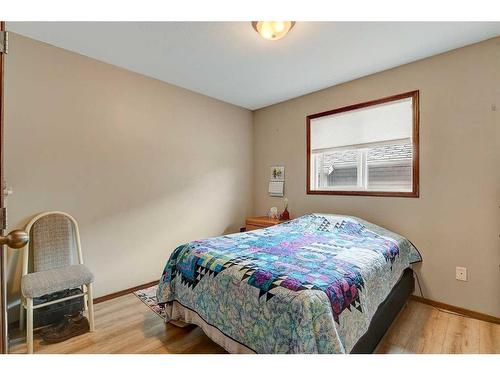 9615 90 Street, Grande Prairie, AB - Indoor Photo Showing Bedroom