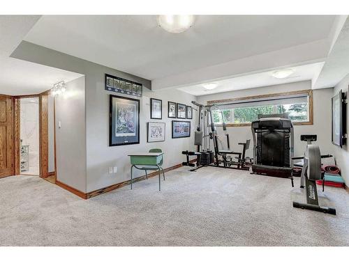 739 Oak Drive, Beaverlodge, AB - Indoor Photo Showing Gym Room