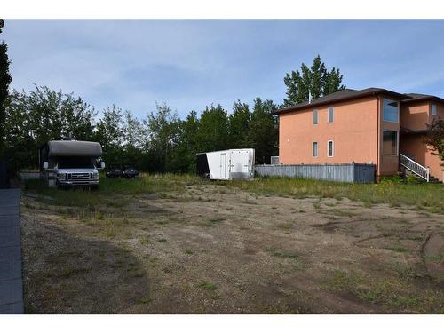 9037 Lakeshore Drive, Grande Prairie, AB 