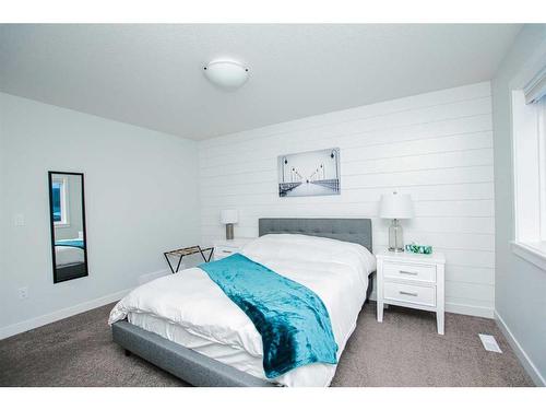 10717 150 Avenue, Rural Grande Prairie No. 1, County Of, AB - Indoor Photo Showing Bedroom