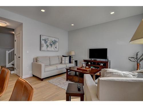 10717 150 Avenue, Rural Grande Prairie No. 1, County Of, AB - Indoor Photo Showing Living Room