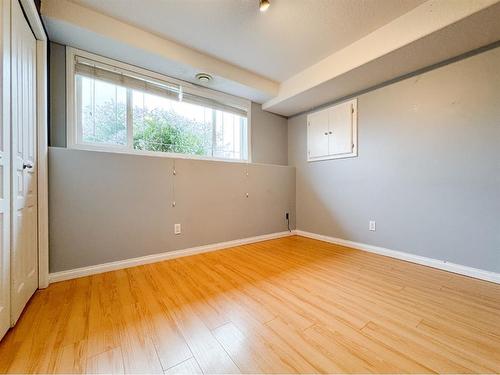 9129 94A Avenue, Grande Prairie, AB - Indoor Photo Showing Other Room