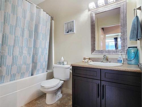 415-160 Moberly Road, Grande Cache, AB - Indoor Photo Showing Bathroom
