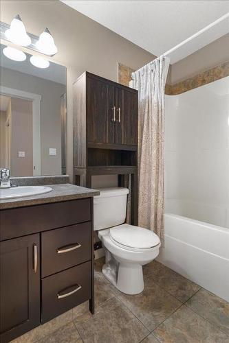 12114 103A Street, Grande Prairie, AB - Indoor Photo Showing Bathroom