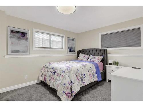 58 Sunset Drive, Spirit River, AB - Indoor Photo Showing Bedroom