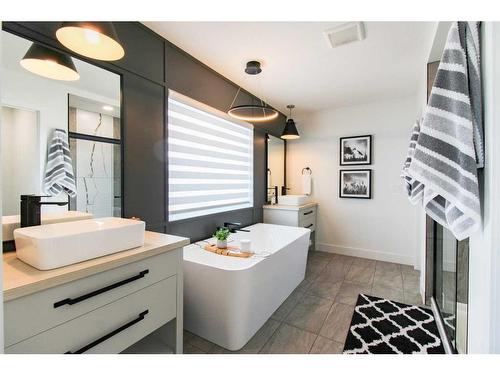 10620 150 Avenue, Rural Grande Prairie No. 1, County Of, AB - Indoor Photo Showing Bathroom