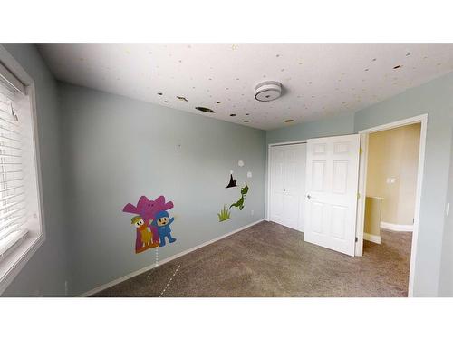 8911 62 Avenue, Grande Prairie, AB - Indoor Photo Showing Other Room