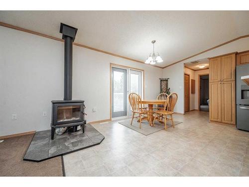 70444 Rr 225, Rural Greenview No. 16, M.D. Of, AB - Indoor With Fireplace