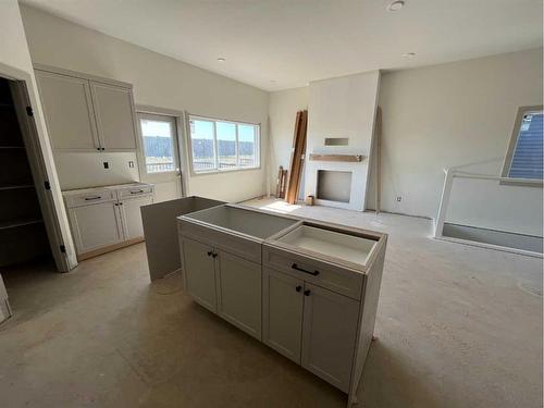 711-11820 84 Avenue, Grande Prairie, AB - Indoor Photo Showing Kitchen