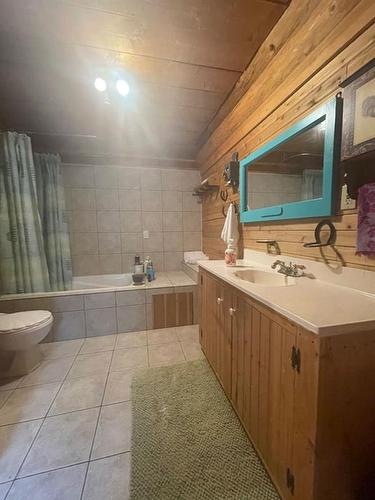 75009 Range Road 183, High Prairie, AB - Indoor Photo Showing Bathroom