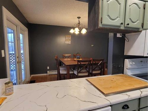 5405 52 Street, Berwyn, AB - Indoor