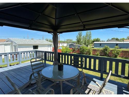 924 4 Avenue, Hines Creek, AB - Outdoor With Deck Patio Veranda With Exterior